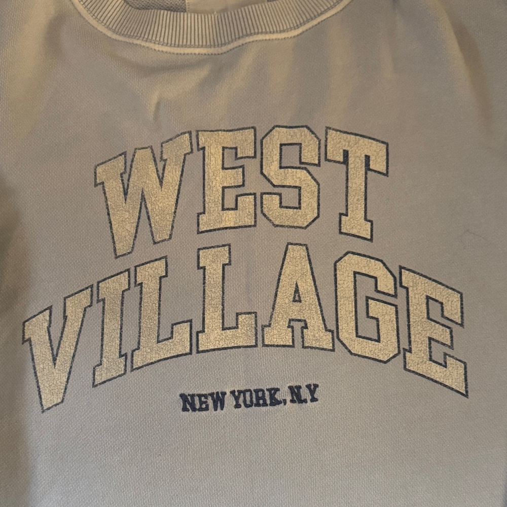 Aerie Light Blue Graphic Sweatshirt - Picture 4 of 4